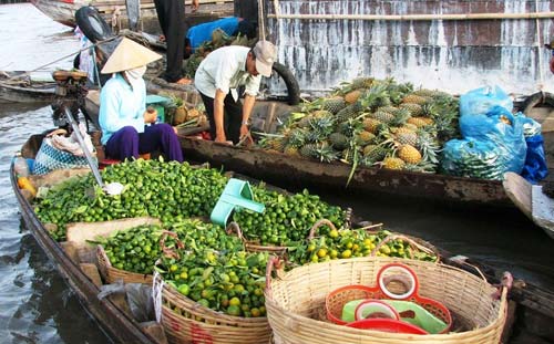 Chợ nổi Cái Bè Tiền Giang