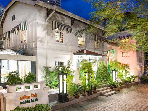 Nhà hàng hải sản San Hô