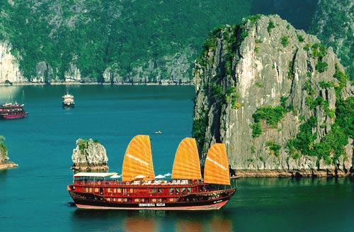 Du thuyền Indochina Sails khuyến mãi hè 2013