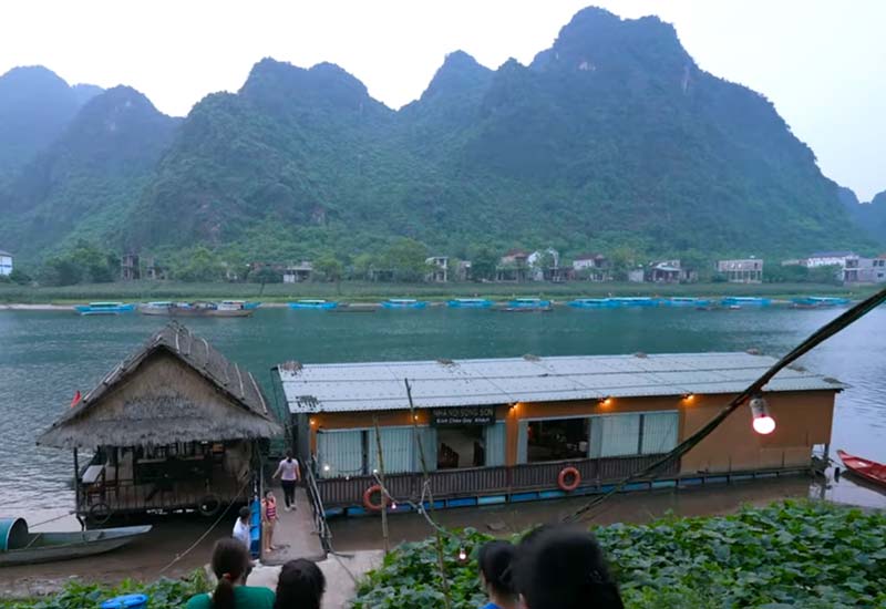 Song Son Quán - Nhà Bè Nổi Sông Son, Phong Nha