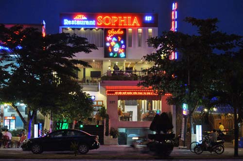 Nhà hàng Sophia Đà Nẵng - 529 Nguyễn Tất Thành