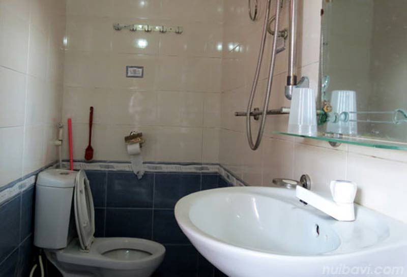 Nhà nghỉ Anh Tú