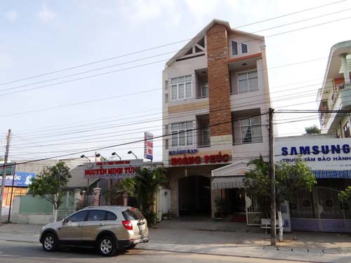 Khách sạn Hoàng Phúc