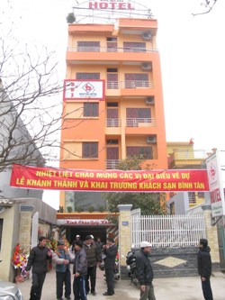 Khách sạn Bình Tân