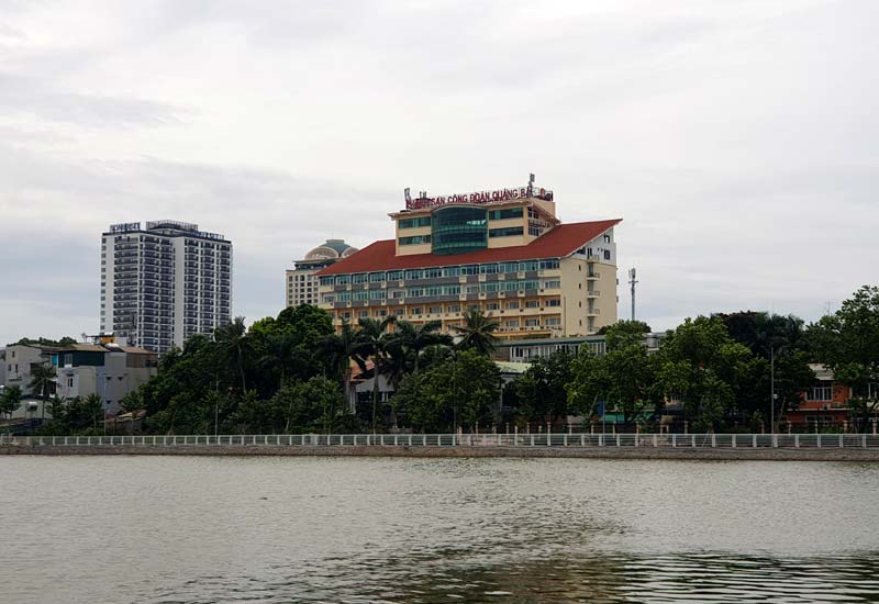 Khách sạn Công Đoàn Quảng Bá - Khách sạn view Hồ Tây