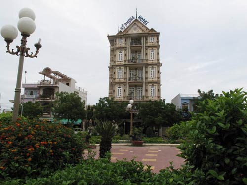 Khách sạn Hồ Phong