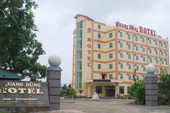 Khách sạn Quang Dũng