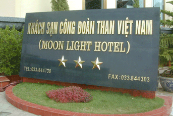 Khách sạn Moon Light