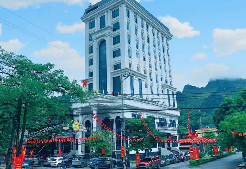 Khách Sạn Phương Đông Yên Minh Hà Giang