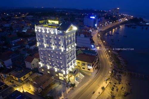 Khách sạn Riverside Quảng Bình