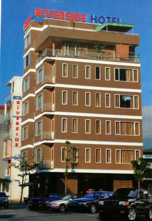 Khach sạn Riverside