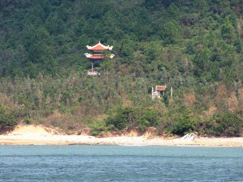 Vũng Chùa - Đảo Yến - Động Phong Nha