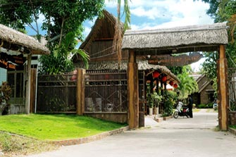 Khách sạn Xanh Kon Tum