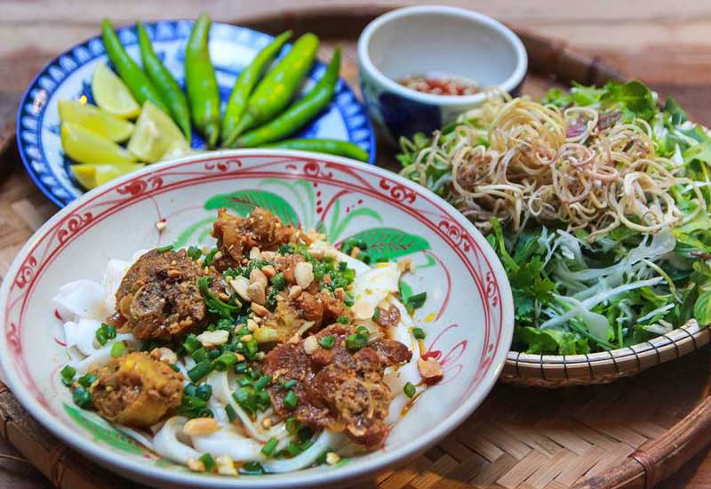Mỳ Quảng Bà Mua
