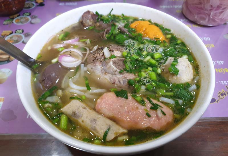 Bún Bò Huế Trịnh - 104 A14 Nghĩa Tân, Cầu Giấy