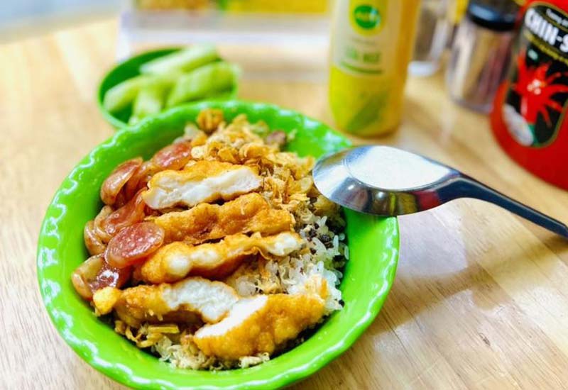 Xôi Bự - Quán xôi chim, cá, thịt, trứng tại 302 Nguyễn Gia Thiều, Thành phố Bắc Ninh