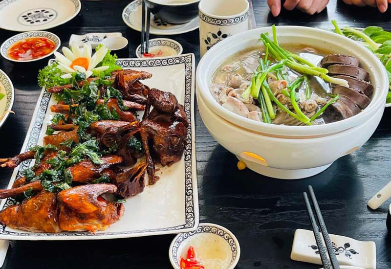 An Mộc Quán - Không Gian Ẩm thực đồng quê ở ngõ 57 Láng Hạ, Hà Nội
