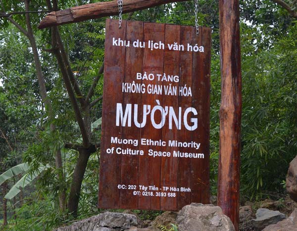 Bảo tàng Không Gian văn Hóa Mường