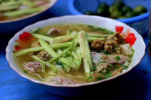 Bún bung phố Phạm Ngọc Thạch