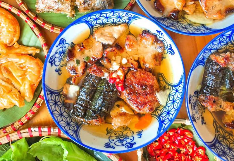 Bún Chả Que Tre Bình Chung - 299 Bạch Mai, Hà Nội