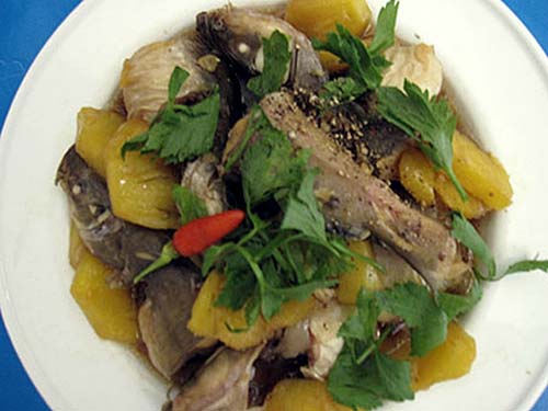Cá lăng kho khóm