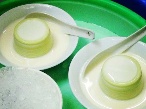 Chè bơ Hà Nội