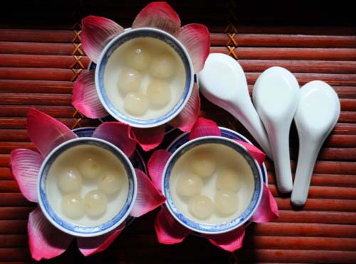 Chè long nhãn hạt sen Hưng Yên