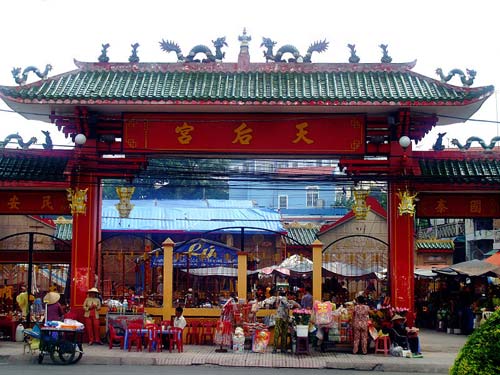 Chùa Bà Thiên Hậu Bình Dương