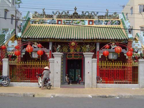Chùa ông Bình Thuận