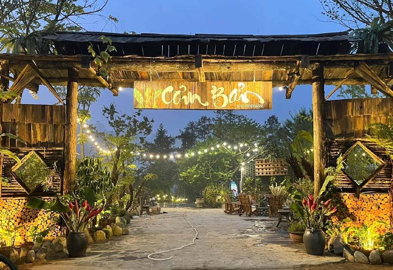 Cơm Bản - Chợ mới Sa Pa, Lào Cai