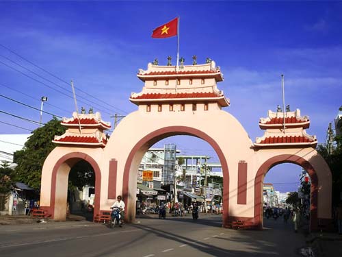 Cổng Tam quan Kiên Giang