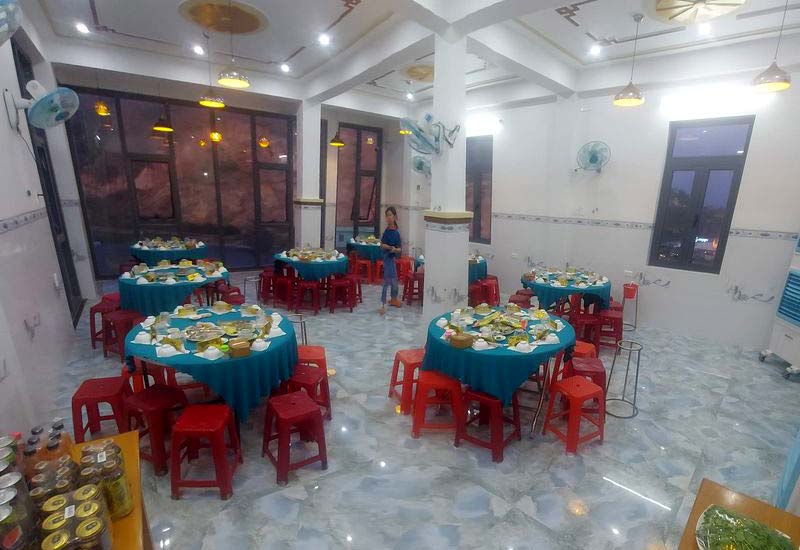 Nhà Hàng Hải Sản Tuấn Hà - Hải sản tươi sống tại Eo Gió, Thành phố Quy Nhơn
