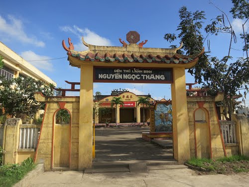 Đền thờ lãnh Binh Nguyễn Ngọc Thăng Bến Tre