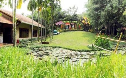 Khu du lịch Phương Nam Bình Dương