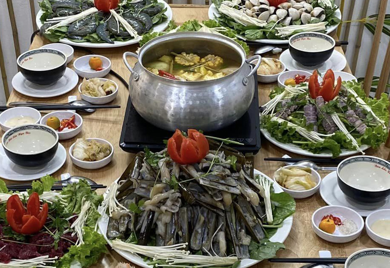Lẩu Bún Hải Sản Nga Béo - Quán hải sản tươi sống tại 34 Nguyễn Thái Học, Hà Nội