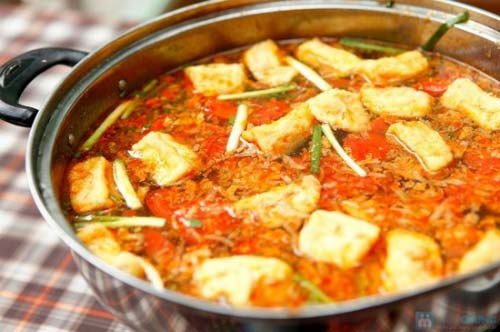 Lẩu riêu cua bắp bò Sài Gòn
