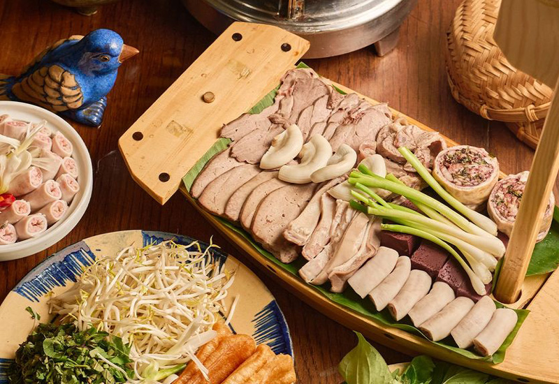 Lẩu Cháo Lòng Cô Béo - Quán Lòng Lợn thơm ngon đúng vị Bắc truyền thống ở Quận 1, TP. Hồ Chí Minh
