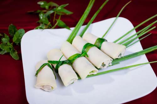 Măng vầu cuốn thịt Yên Bái