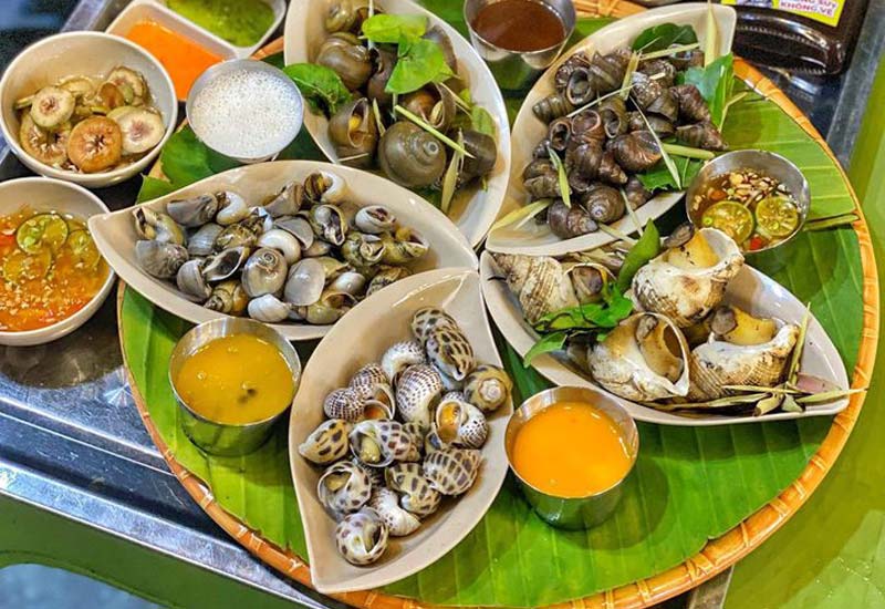 Ốc Dung Mama - 104D2 Đặng Văn Ngữ, Hà Nội
