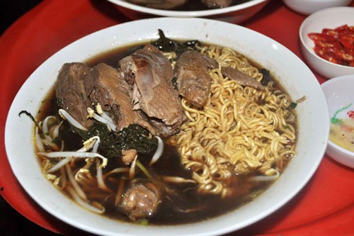 Mỳ tôm gà tần Hà Nội