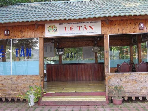 Khu du lịch Nam Phương Hồ Núi Cốc