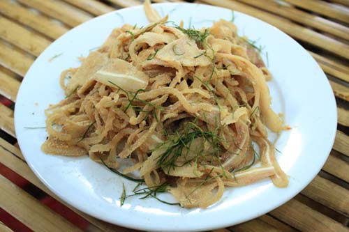 Nem tai Nam Định