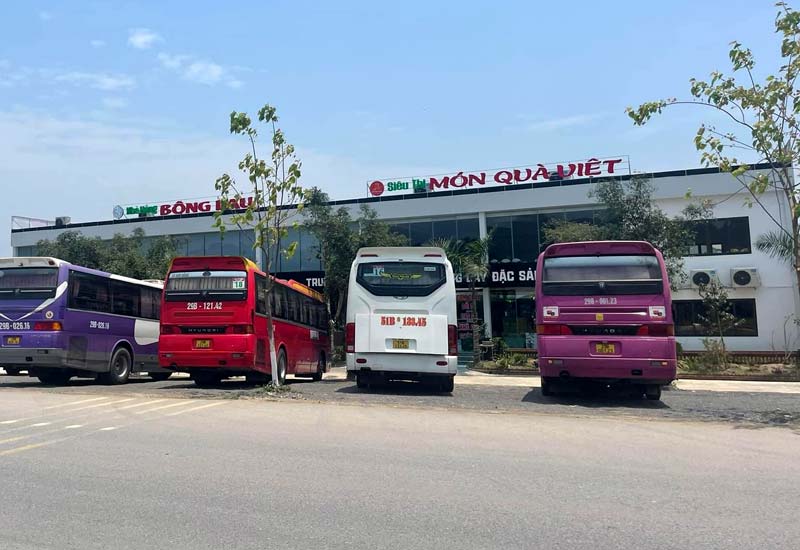 Nhà hàng Bông Lau - Nhà hàng Lớn ở Đường tránh thành phố Ninh Bình