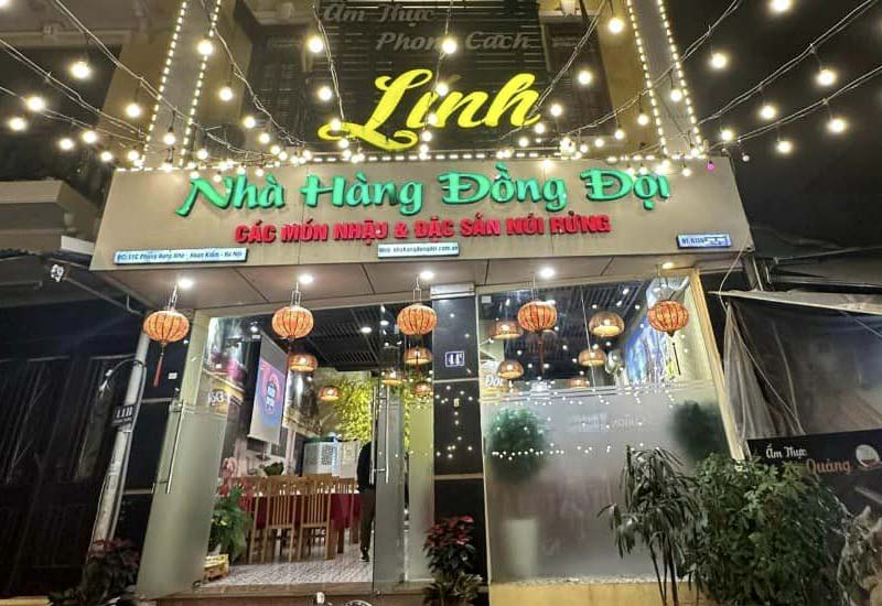 Nhà Hàng Đồng Đội - 11C Phùng Hưng Nhỏ, Hà Nội