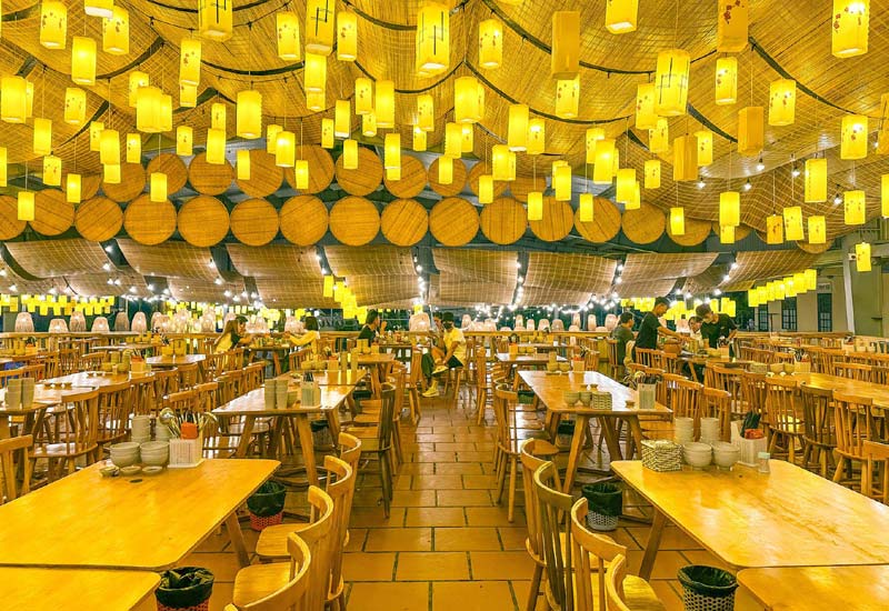Hương Quán - Gà Đập Lu tại 47b Trần Bình Trọng, Đà Lạt