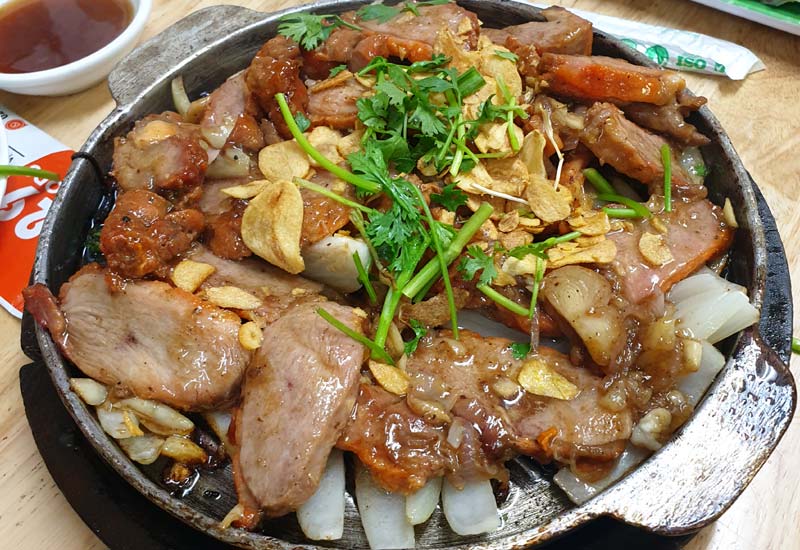 Quán Vịt 29 - Vịt Quay Bắc Kinh tại 70 Trần Nhật Duật, Hà Nội