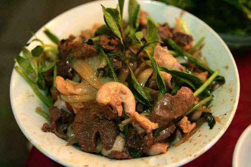 Phở rán lòng xào Hà Nội