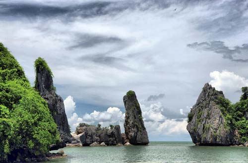 Thắng cảnh Hòn Chông Kiên Lương