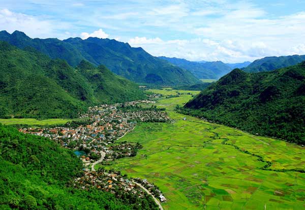 Du lịch Mai Châu - Hòa Bình cho kỳ nghỉ lễ dài ngày 30/4/2015