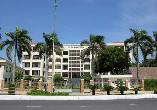Khu tưởng niệm Alexandre Yersin Nha Trang